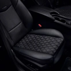 Faux Leather Seat Cushion Pad W/ Front Pocket - Front Set Black(Faux Leather Seat Cushion Pad W Front Pocket Front Set Black) -FH Group PU211102 black INTERIOR retouch 2