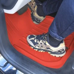 Faux Leather Deep Tray Floor Mats Full Set - Red(Faux Leather Deep Tray Floor Mats Full Set Red) 9 Faux Leather Deep Tray Floor Mats Full Set - Red(Faux Leather Deep Tray Floor Mats Full Set Red) -FH Group f14419 red 2